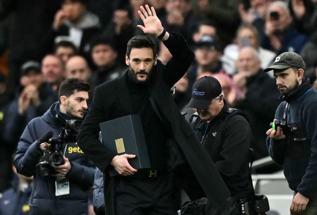 TOPSHOT-FBL-ENG-PR-TOTTENHAM-BOURNEMOUTH