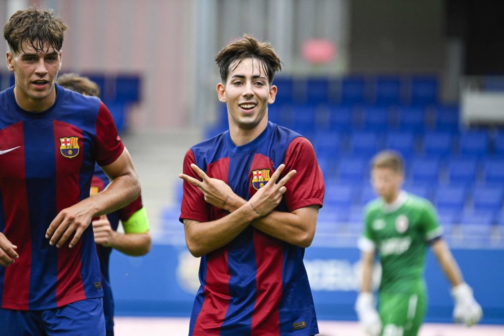 SOCCER YOUTH LEAGUE BARCELONA VS ANTWERP