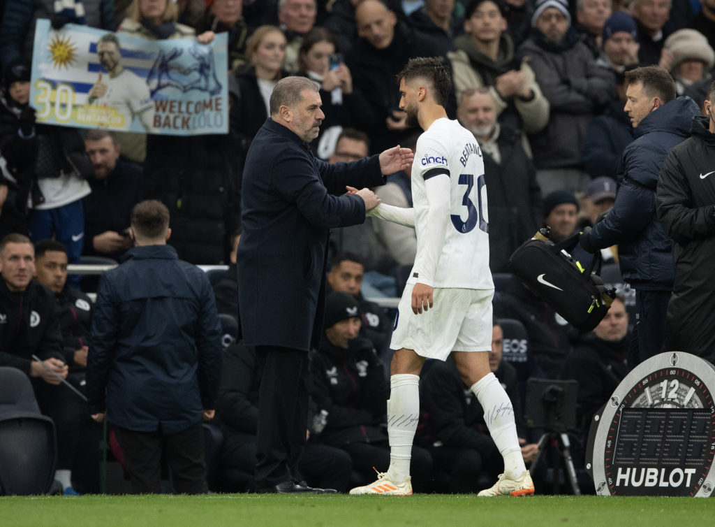 Tottenham Hotspur v Aston Villa - Premier League