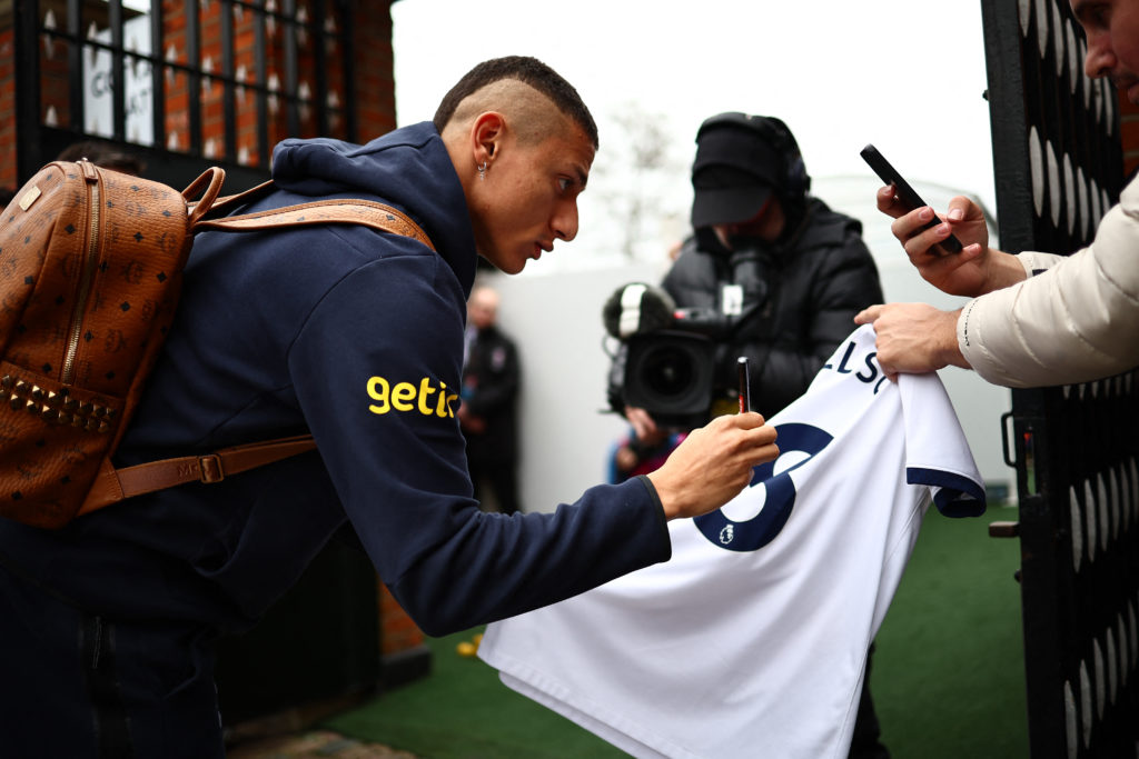 FBL-ENG-PR-FULHAM-TOTTENHAM