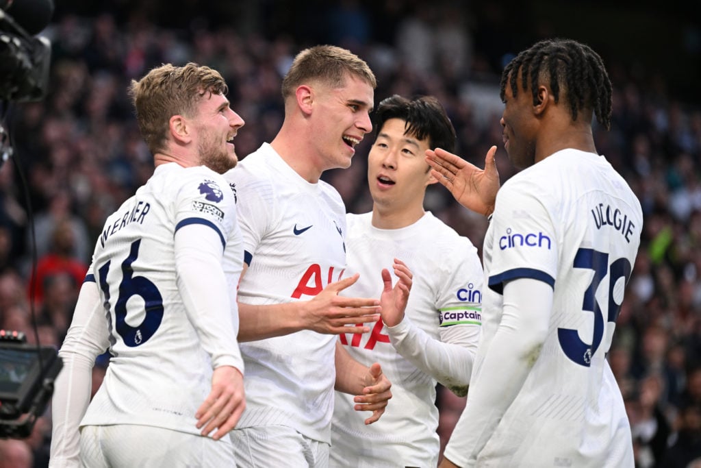 Tottenham Hotspur v Nottingham Forest - Premier League