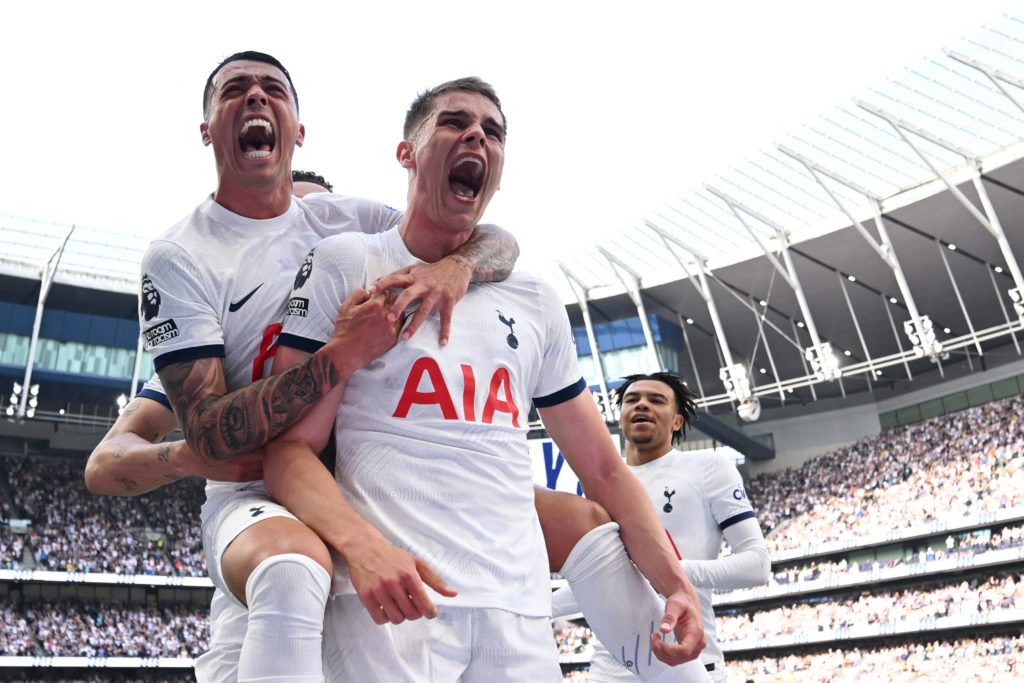 TOPSHOT-FBL-ENG-PR-TOTTENHAM-BURNLEY
