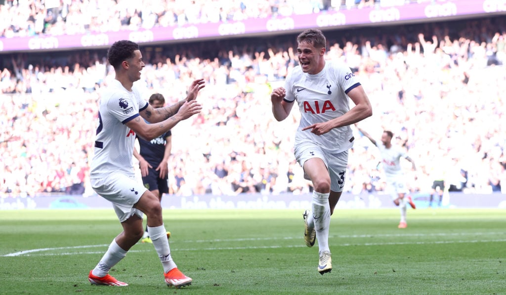 Tottenham Hotspur v Burnley FC - Premier League