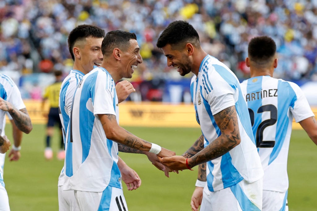 FBL-FRIENDLY-ARG-ECU
