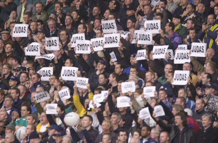 17 Nov 2001:  Tottenham Hotspur fans show their anger at Sol Campbell during the FA Barclaycard match between Tottenham Hotspur and Arsenal at Whit...