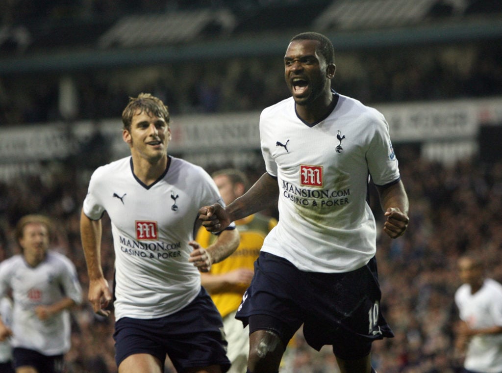 Tottenham Hotspur's Darren Bent celebrat
