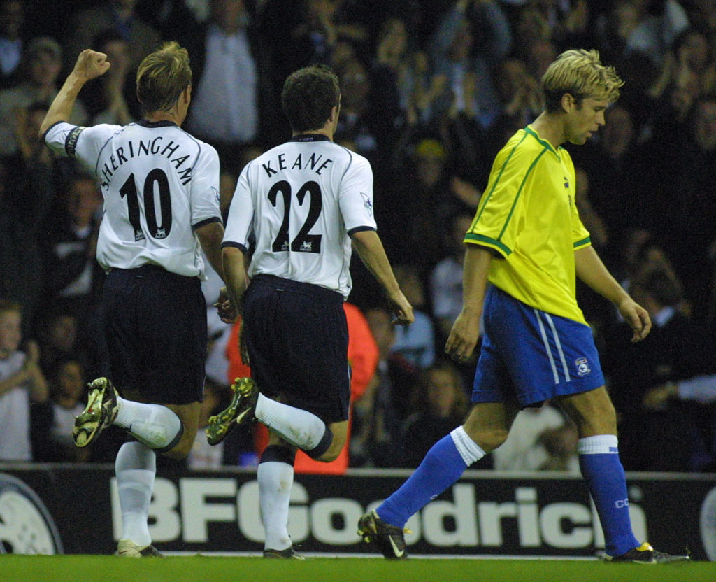Teddy Sheringham Celebrates Goal