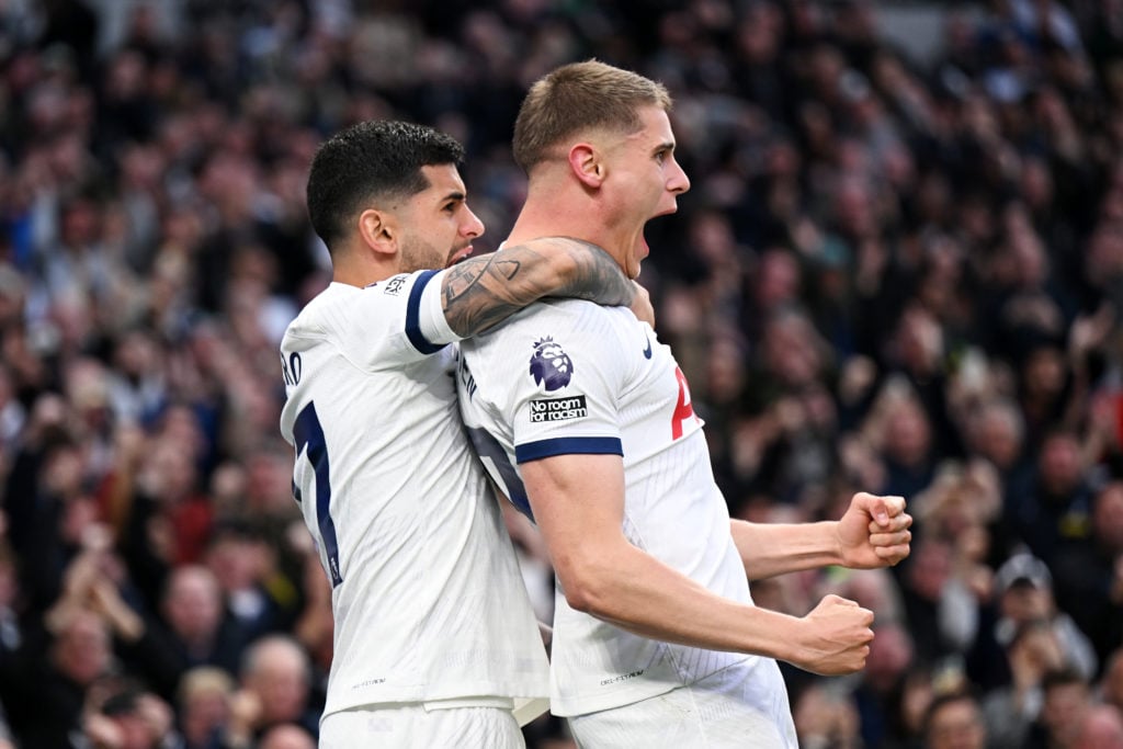 Micky van de Ven celebrates a Spurs goal