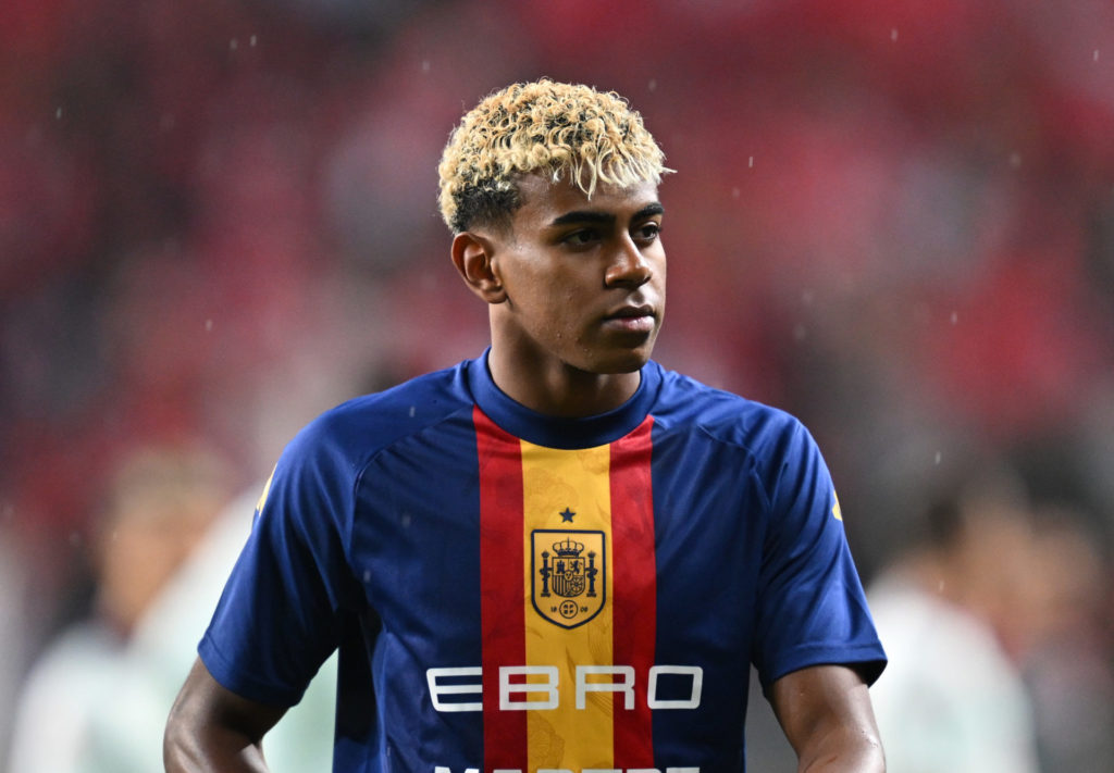 Lamine Yamal before Spain game