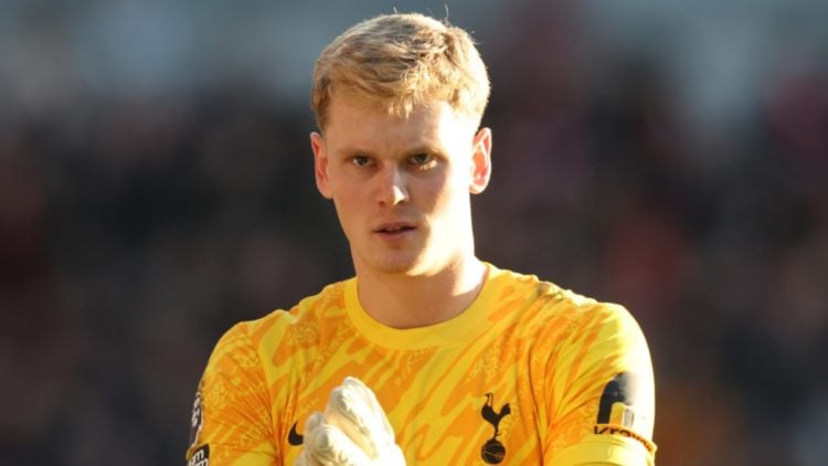 Antonin Kinsky puts his hands together while playing for Tottenham