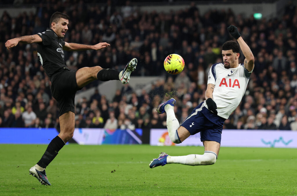Dominic Solanke scores a magical goal for Tottenham