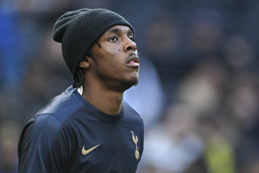 Mathys Tel of Tottenham Hotspur warms up before the Premier League match between Tottenham Hotspur and Arsenal at Tottenham Hotspur Stadium.