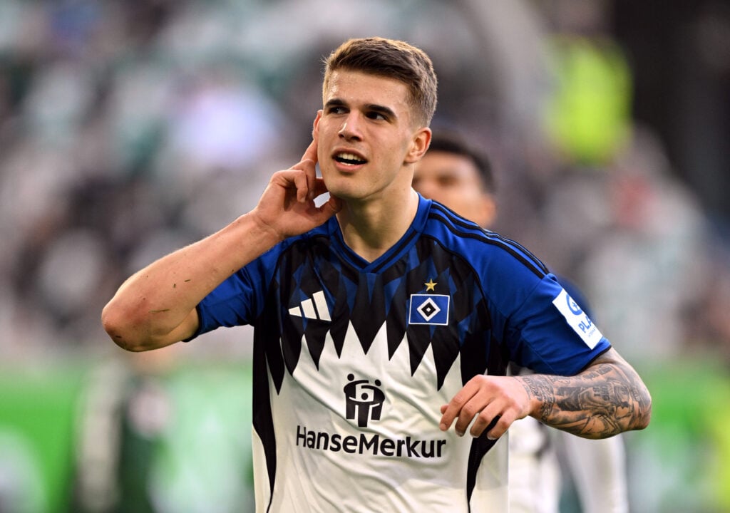 Luka Vuskovic of Hamburger SV celebrates scoring his team's first goal from the penalty spot during the Bundesliga match between VfL Wolfsburg and Hamburger SV at Volkswagen Arena.